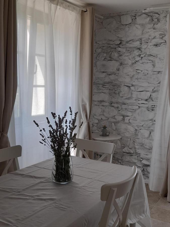 Ape Bianca - Appartamento Rosmarino Colico Buitenkant foto