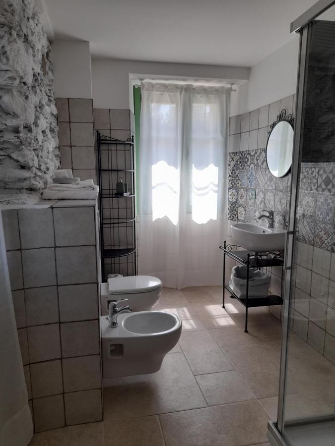 Ape Bianca - Appartamento Rosmarino Colico Buitenkant foto